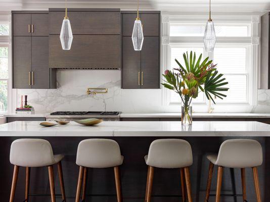 Kitchen - featured in Modern Luxury Interiors, Chicago