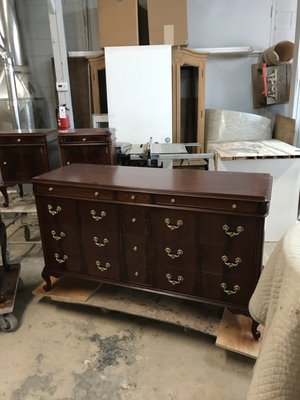 Tom's Furniture Refinishing