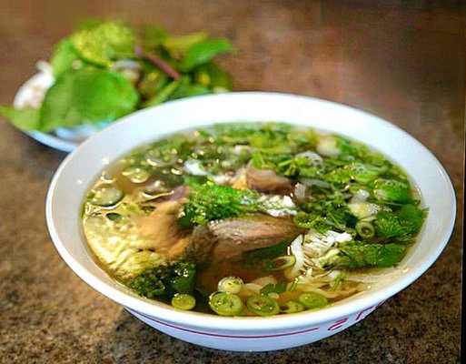 Pho #4 Tái, Chín, Nạm, Gân, Sách