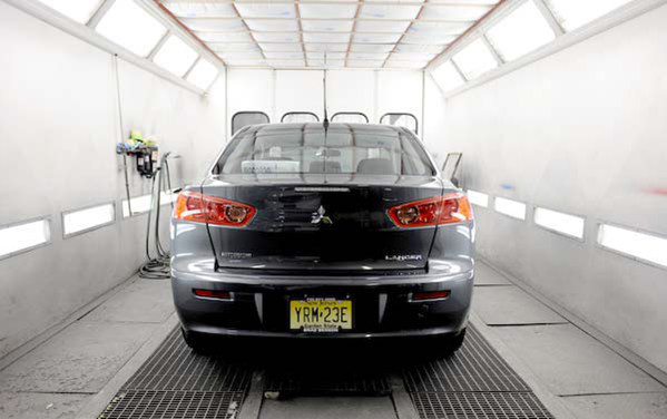 Reilly's Collision specialists utilize a heated downdraft spray booth to insure a particle free finish on you vehicle.