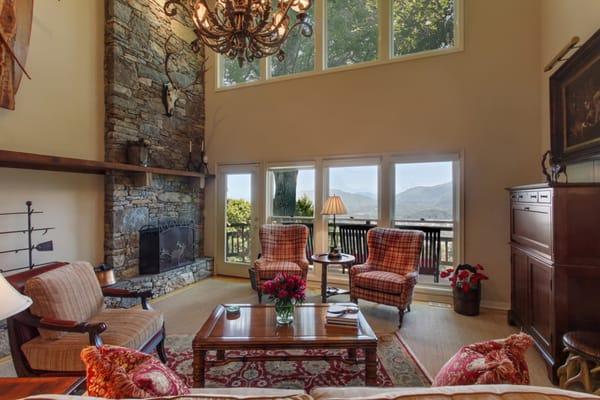 Waynesville Mountain Home For Sale