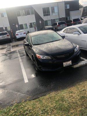 My daughter car was next to this car which has no sticker either and it's still parked