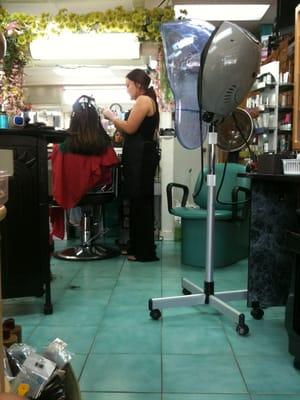 A Touch of Elegance Salon