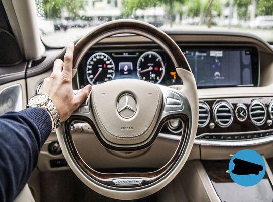 Ride in luxury with AsterRIDE's professional chauffeurs. Great for hotel transfers, airport transportation, corporate transportation & more.