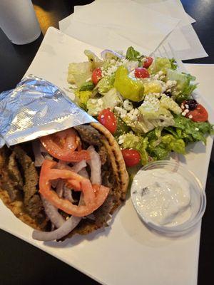 Gyro and salad plate