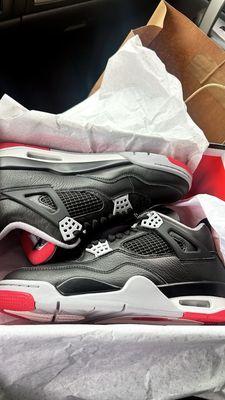 Air Jordan 4 Bred Reimagined