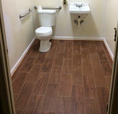 Laminate and Ceramic Flooring