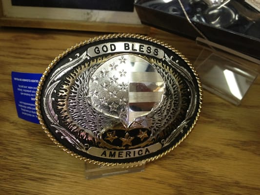 Awesome buckle