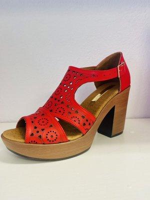 Sandalias casuales en piel