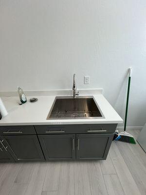 Sink install