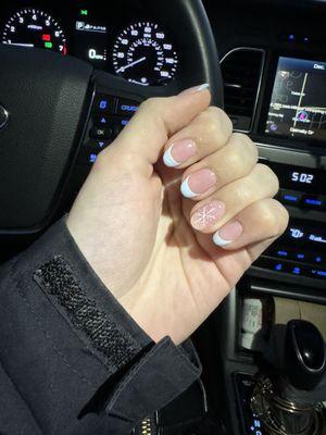 dip french tip and design winter nails