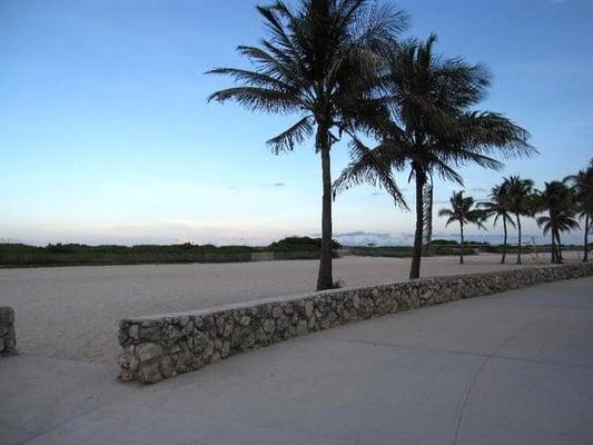 white sand beaches by Lummus Park