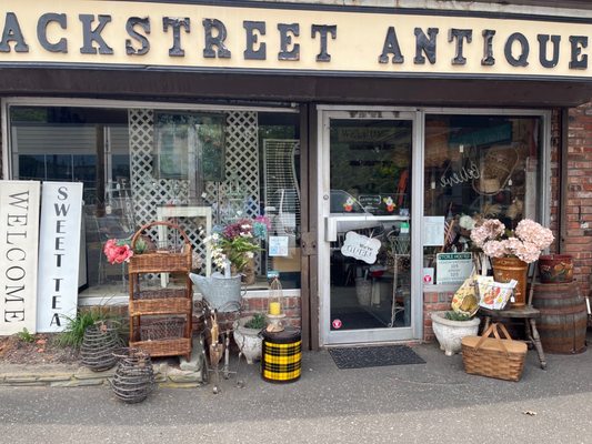 Backstreet Antiques