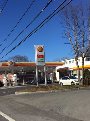 Wellesley Shell -- 987 Worcester Street / Route 9, Wellesley                Sign