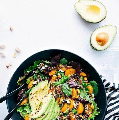 Mediterranean Bowl Quinoa, Spinach, Alfalfa Sprouts, Avocado, Cherry Tomatoes, Black Olives, Sweet Corn Kernels and Walnuts