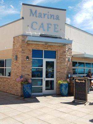 The cafe where you can get hamburgers and hot dogs nachos and burritos