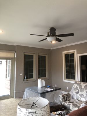 Finish painting ceiling  And walls  Bentonville.Ar