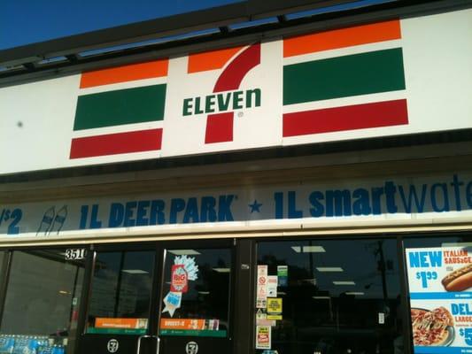 7-11 Storefront