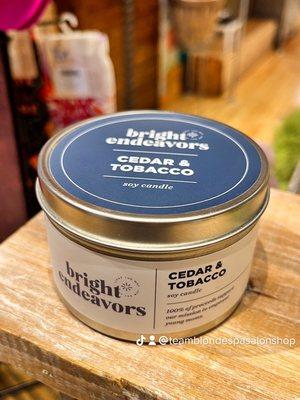 Candles from Bright Endeavors that help New Moms in Oak Park available here.