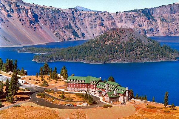 Crater Lake Lodge structural repairs and seismic upgrade 1992-1993