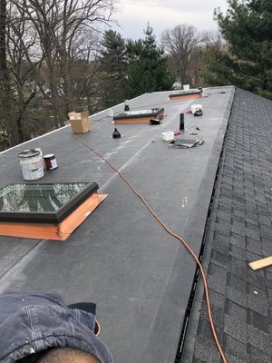 EPDM Rubber Roof and skylights installation