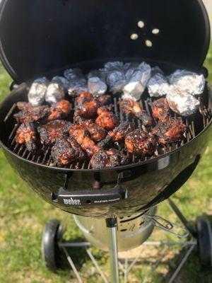 Bbq Chicken & Corn seasoned with Glori Unique All Purpose Spices.