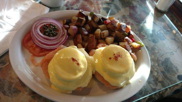 Smoked Salmon Benedict