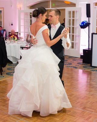 Congratulations to Kyle & Abby on their recent marriage! Beautiful pictures, beautiful dance choreographed by Irina.