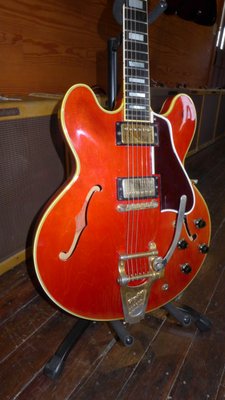 Gibson ES-355 mono 1960. If you're looking for one, I've usually got 'em.