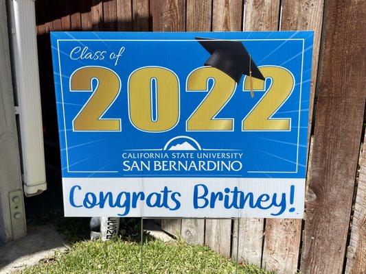 Beautiful graduation lawn sign.