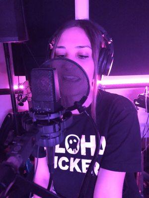 Studio wife life. Mic check!