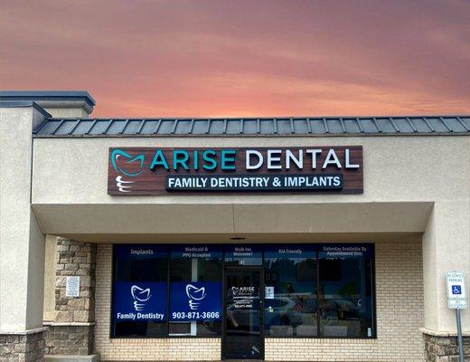 Welcome to Arise Dental of Whitehouse, located next to Brookshire's in Whitehouse, TX.