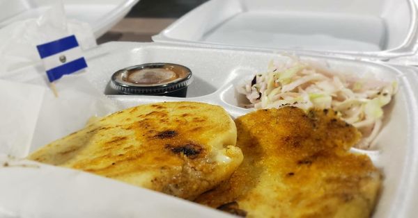 Pupusas de chicharron