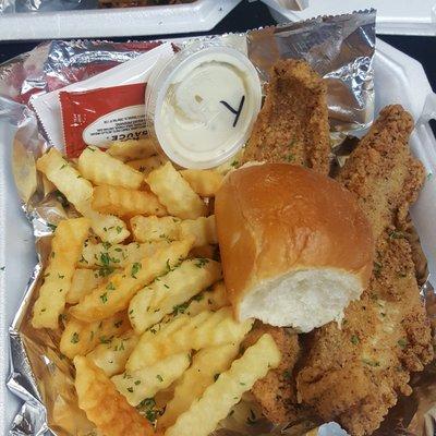 Catfish and fries!!