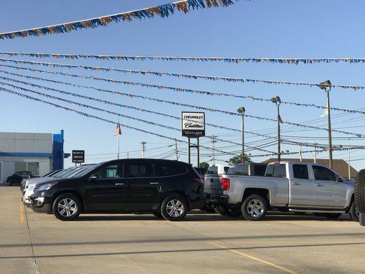 Vehicles on the lot at Uebelhor and Sons Chevrolet Cadillac.