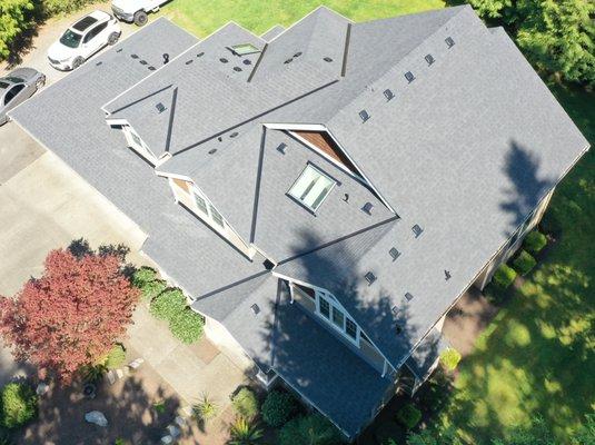 HEIS Roofing & Remodel