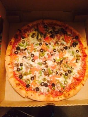 Large vegetarian pizza