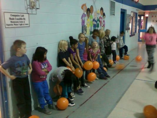 Superior Gym Activity with Balloons