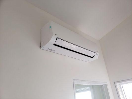 INSTALED air conditioning split system