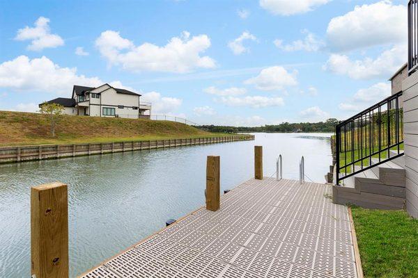 Lake Conroe Waterfront SOLD in 11 days!