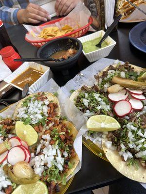 Al pastor tacos and bistec (steak) tacos