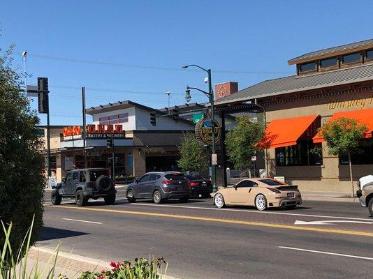 Great Dining and Shopping in Downtown Gilbert.