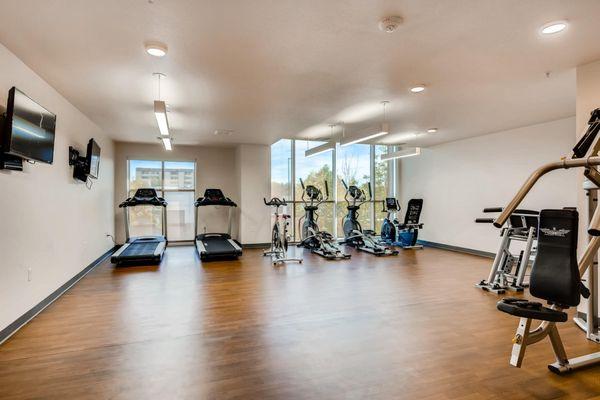 Broadway Lofts Apartments - Fitness Center