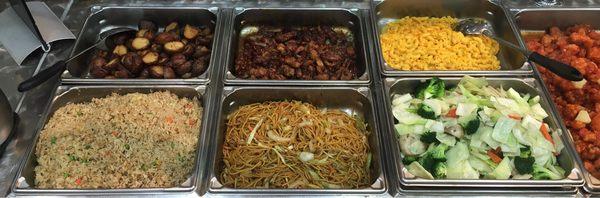 Fried rice, lo mein noodles, vegetables, mac n cheese, potatoes @ Little Easy (food court)