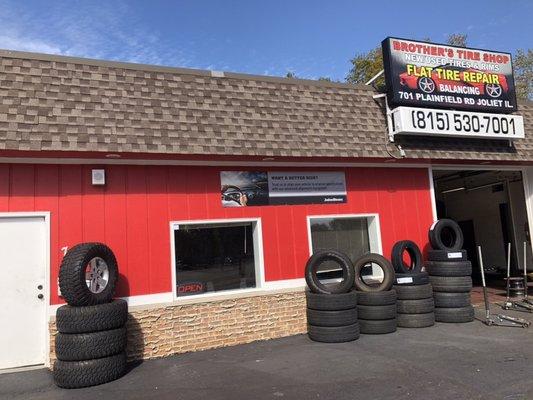 Brothers tire shop wheel alignment brakes oil changes flat repairs