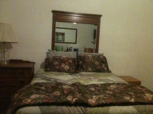 Bed in room 2.