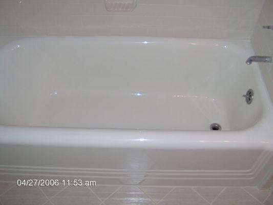 Bathtub after Refinishing