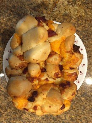 Pepperoni and cheese bread