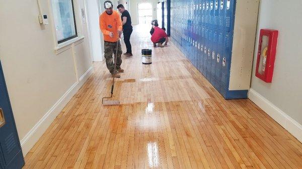 Applying Polyurethane to Hardwood Floors