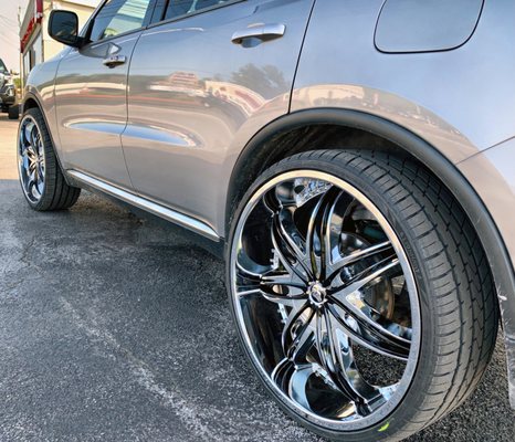 Niche Gamma M190 wheels  in 19 x 8  1/2 with a 42 offset - on an '08 Audi A8.